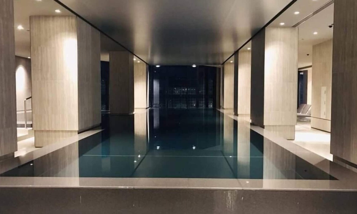Carlton South Apartment | Exclusive Melbourne 2B2B Apartment with Netflix