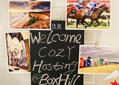 Box Hill Apartment | 136*Light-filled Homely Box Hill Apt*2Bed2BathFreeParking