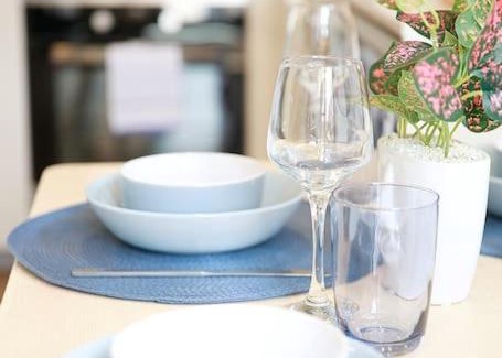 Box Hill Apartment | 136*Light-filled Homely Box Hill Apt*2Bed2BathFreeParking