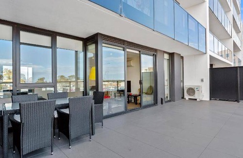 Cheltenham Apartment | 30 m² Apartment ∙ 2 bedrooms ∙ 4 guests