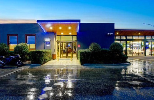 Laverton Hotel | 31 m² Hotel ∙ 3 guests