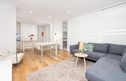 Carnegie House | Convenience and Comfort in Carnegie