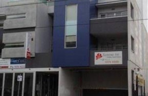 Essendon North Hotel | Summer Inn Holiday Apartments