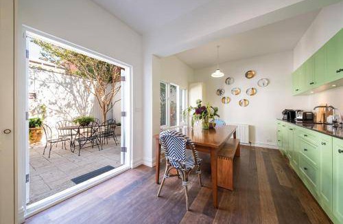 Richmond House | 162 m² House ∙ 4 bedrooms ∙ 8 guests