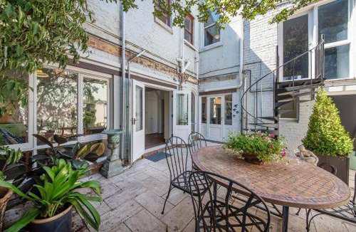 Richmond House | 162 m² House ∙ 4 bedrooms ∙ 8 guests