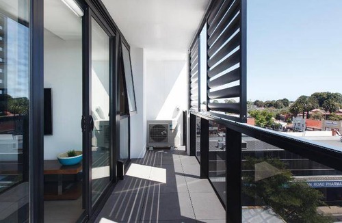Cheltenham Apartment | 30 m² Apartment ∙ 2 bedrooms ∙ 4 guests