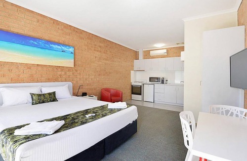 Cranbourne Hotel | 50 m² Motel ∙ 4 guests