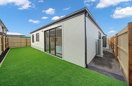 Plumpton House | Charming Deanside Home with Cosy Vibes