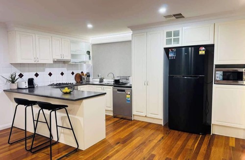 Berwick House | Entire House in Berwick | Near Parks & Schools