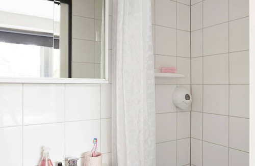 Preston House | Fully Furnished Studio Rooms with included Leisure Facilities & Utilities