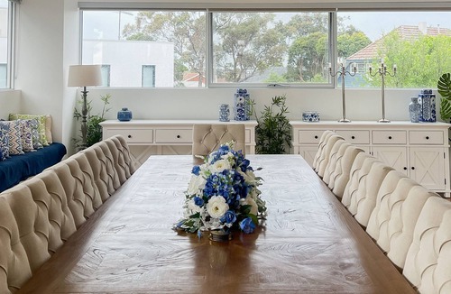 Mentone House | Incredible 5bed home + pool & hot tub + parking + walk to beach