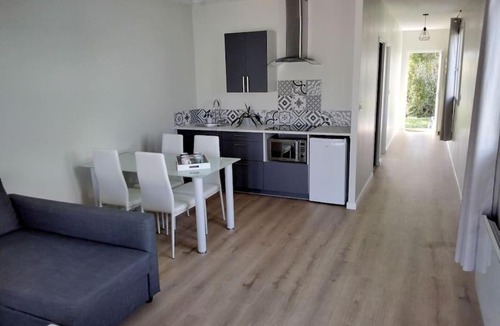 Cubzac-les-Ponts Apartment | Les Cerisiers