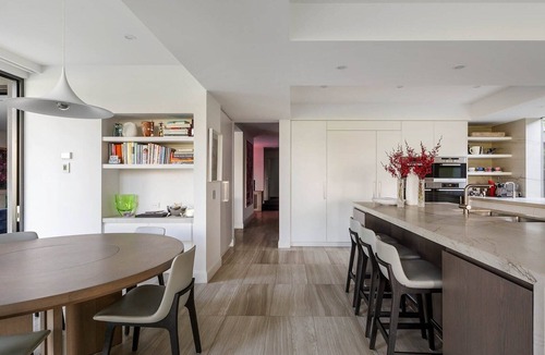 Toorak House | Linlithgow (Heated Pool)