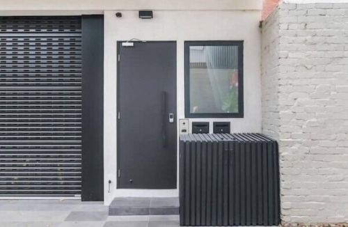 Middle Park Apartment | Marvellous Middle Park Luxury Loft+View. Sleeps 4.