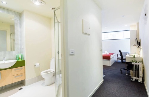 Carlton South Apartment | Simple on Swanston A Central Student Accom Studio