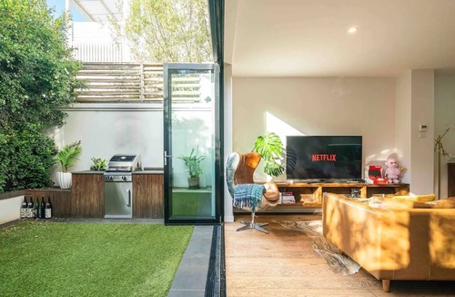 Toorak House | Sophisticated Art Deco in the Heart of Toorak
