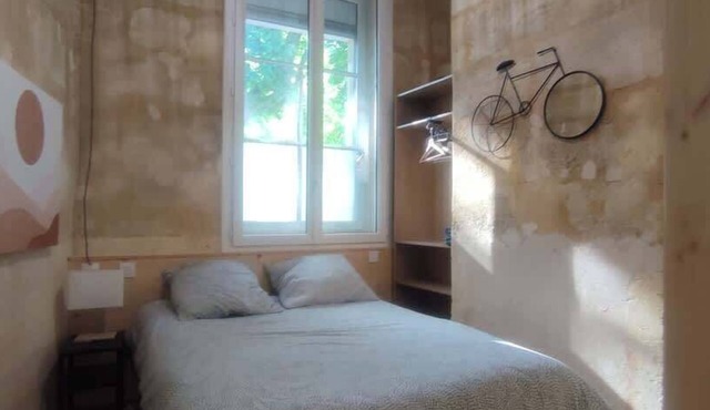 Charming renovated and air-conditioned studio