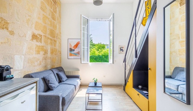 Cosy duplex apartment Bordeaux center