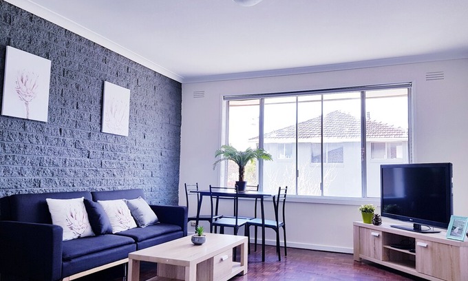 Clayton Apartment | 8 minutes Walk to clayton train station, close to monash medical center.
