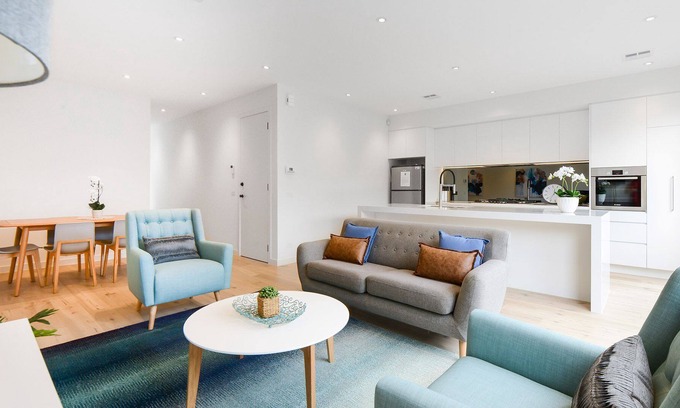 Murrumbeena House | BOUTIQUE STAYS - Murrumbeena Place 2