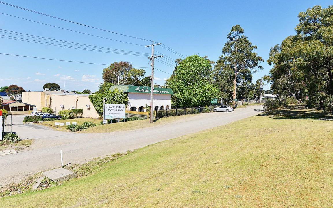 Photo of Others in Cranbourne