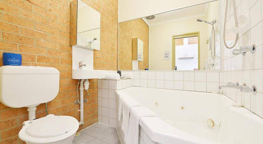 Photo of Bathroom in Cranbourne