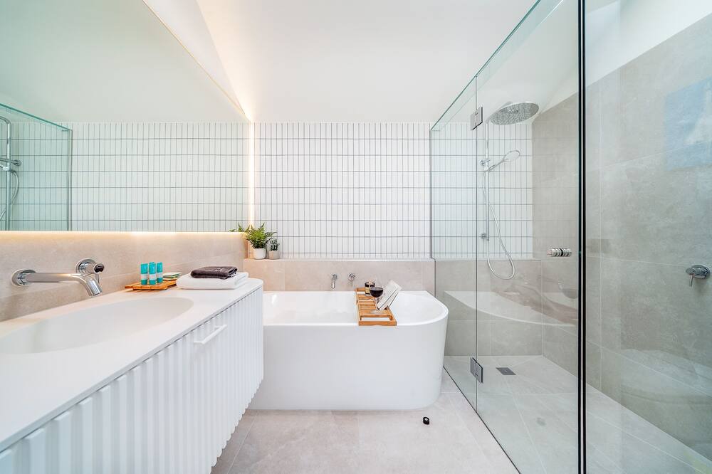 Photo of Bathroom in Albert Park