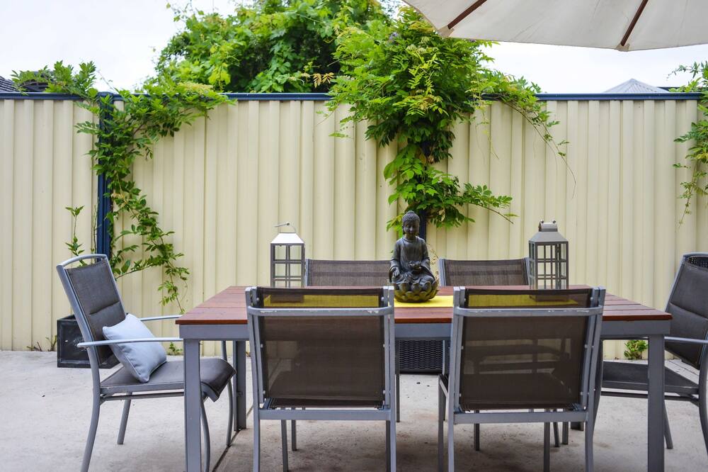 Photo of Patio Balcony in Footscray