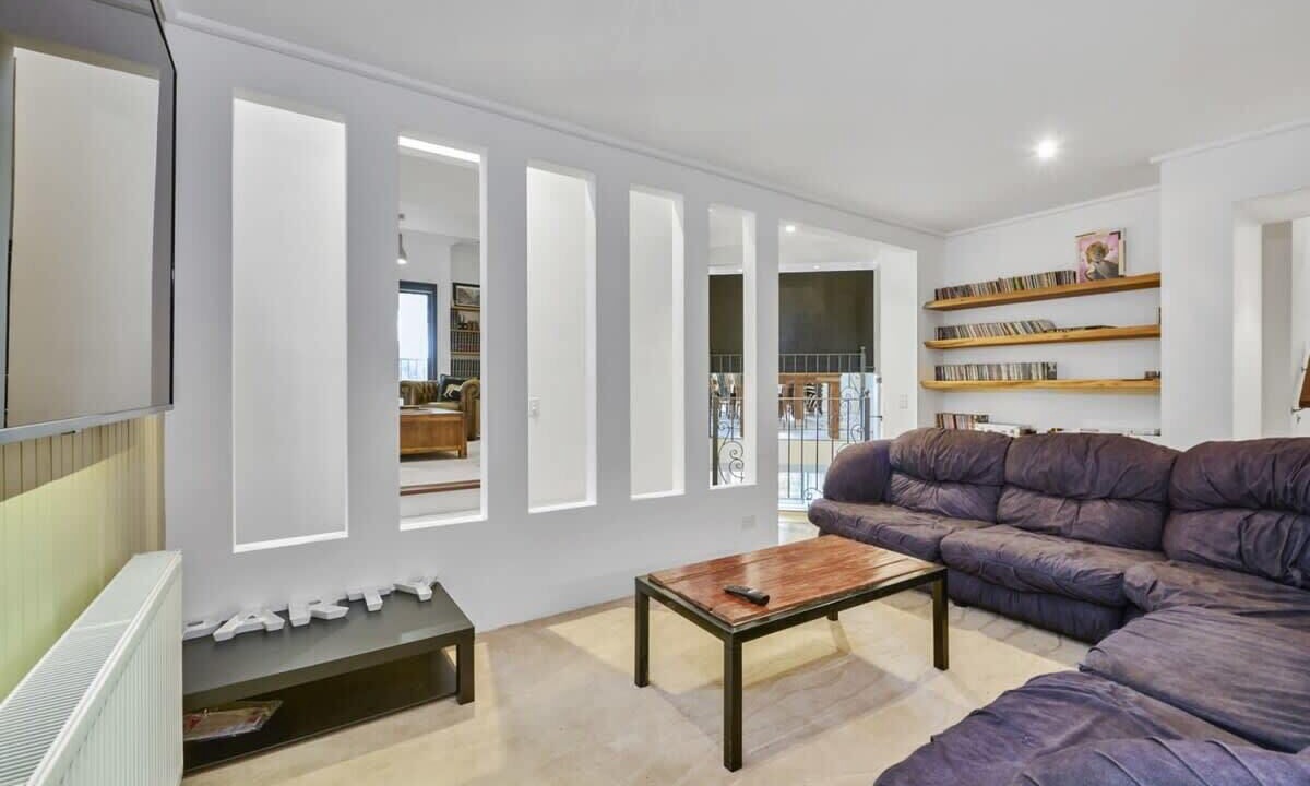 Photo of Livingroom in Ferny Creek