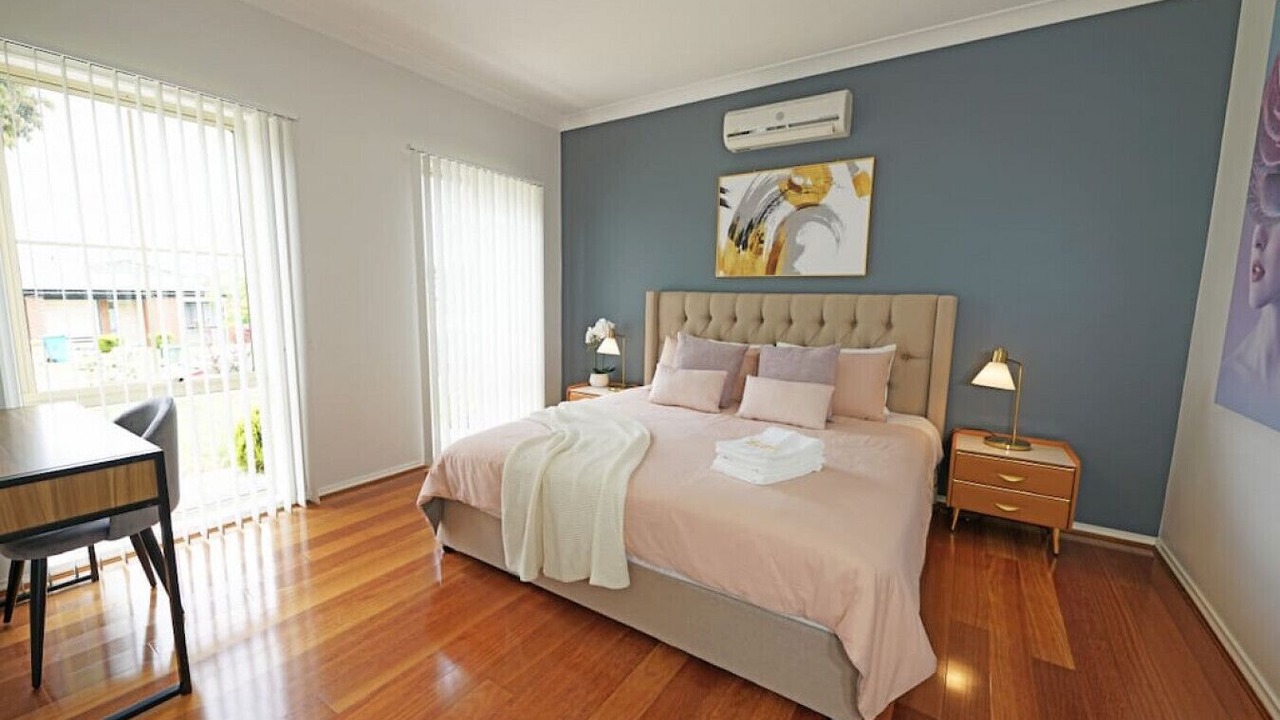 Photo of Bedroom in Hallam