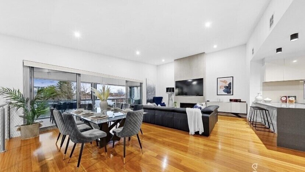 Photo of Livingroom in Caroline Springs