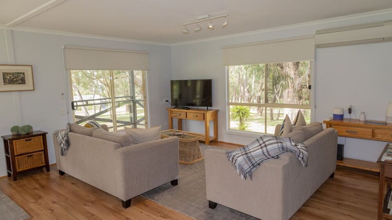 Photo of Livingroom in Gisborne South