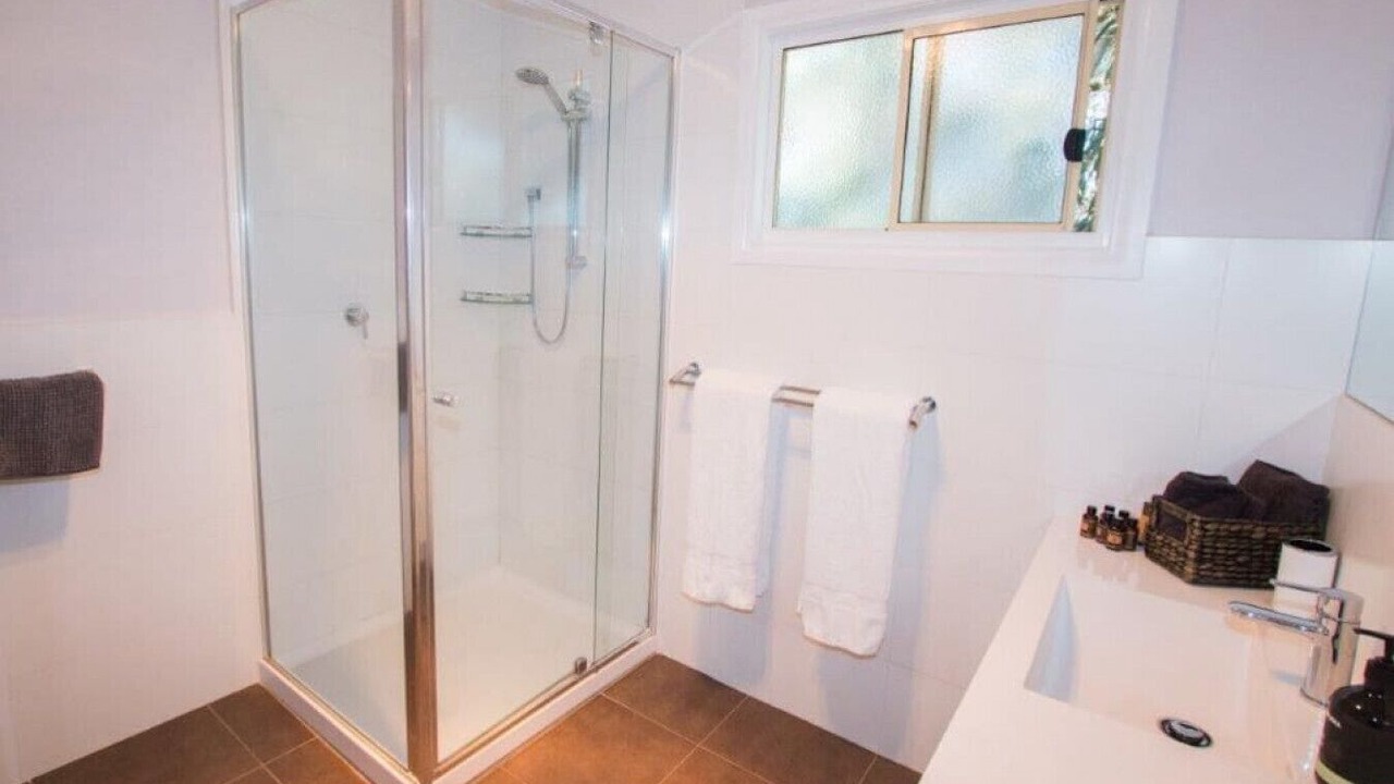 Photo of Bathroom in Gisborne South
