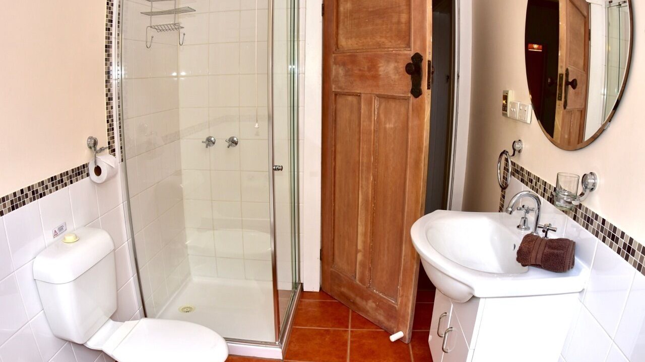 Photo of Bathroom in Gardenvale