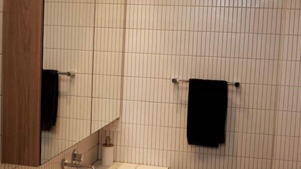 Photo of Bathroom in Middle Park