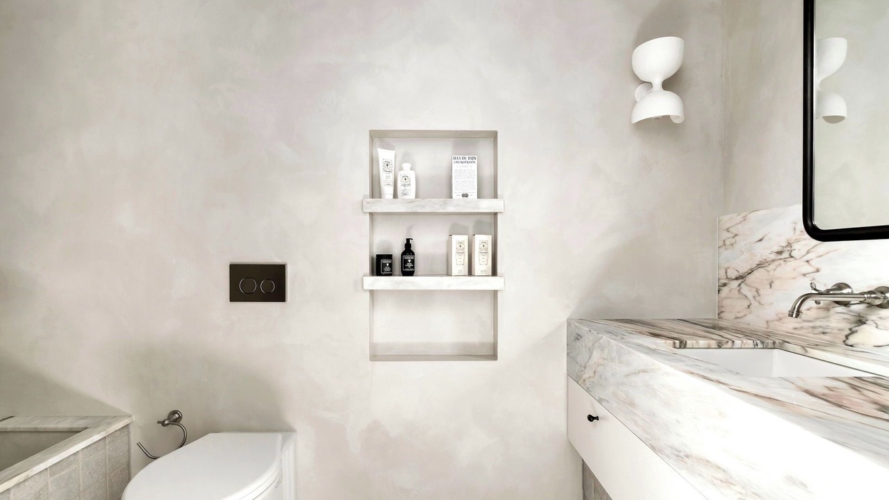 Photo of Bathroom in Middle Park