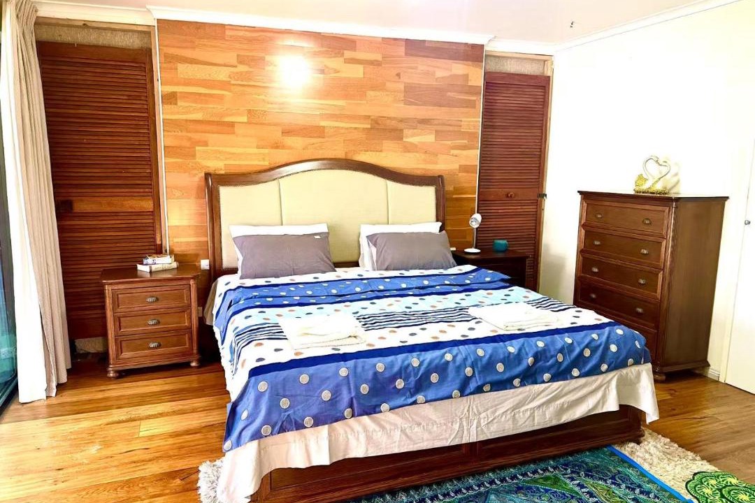 Photo of Bedroom in Glen Waverley