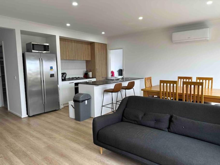 Photo of Livingroom in Wyndham Vale