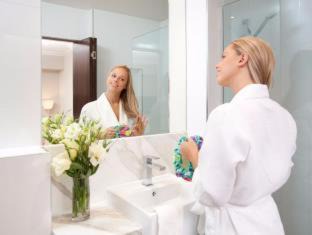 Photo of Bathroom in Carlton South