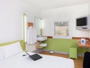 Photo of Bedroom in Melbourne Airport